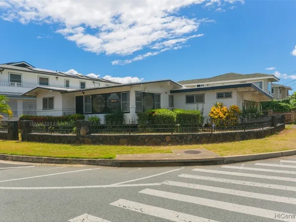 94-251 Paiwa St, Waipahu, HI 96797