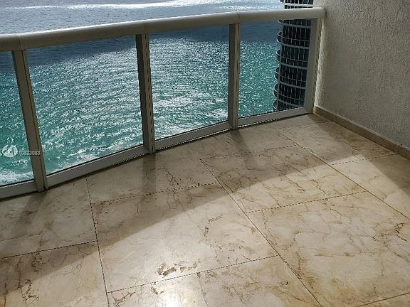 4th image of 15901 Collins Ave APT 2606