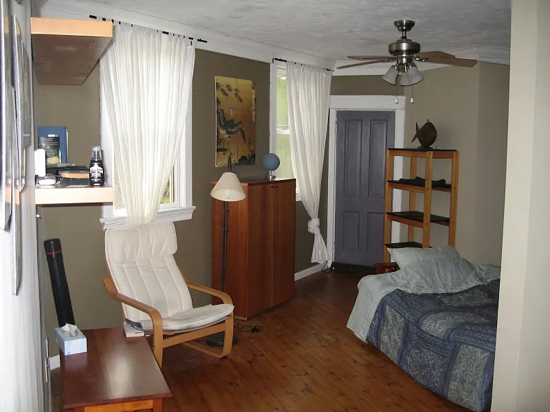 Unit B - Bedroom