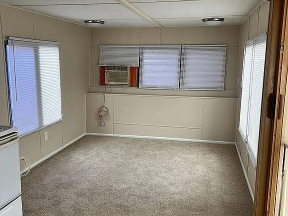 2nd image of 8667 Seminole Blvd #18