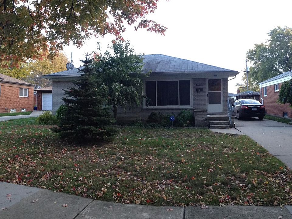 1st image of 21706 Share St