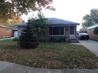 21706 Share St, Saint Clair Shores, MI