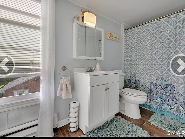 14 White Oak Ave #C — Photo 5