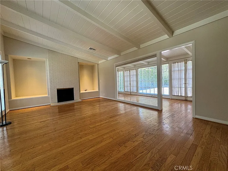 565 Sierra Vista Ave — Photo 14