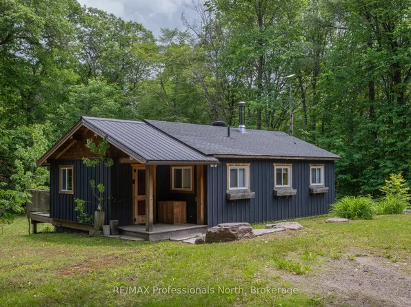 1628 Boshkung Lake Rd, Algonquin Highlands, ON K0M 1J2