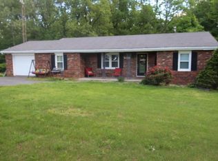 1080 Rabbit Ridge Rd, Nebo, KY 42441