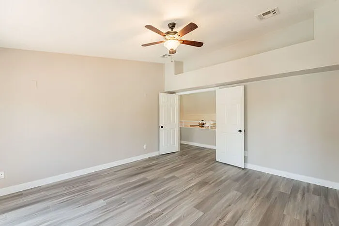 5416 E Glencove St — Photo 31