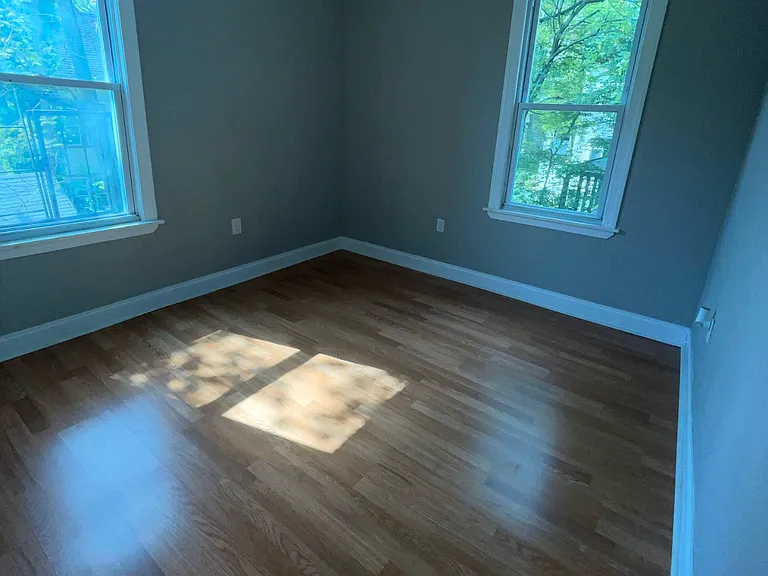 238 Mount Vernon Ave — Photo 10