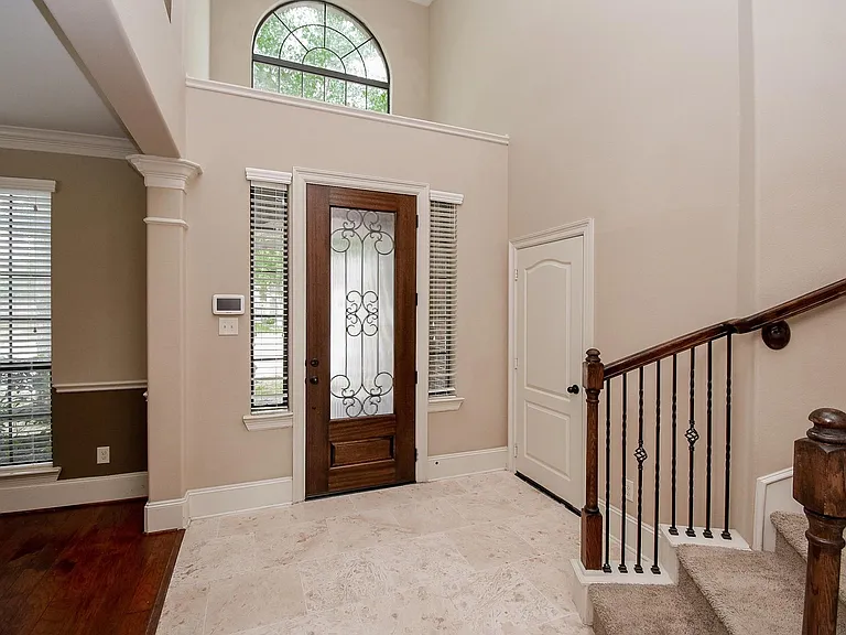 6034 Gracys Landing Ln — Photo 7