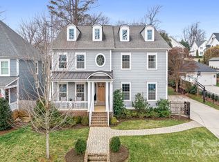 3146 Fairfax Dr, Charlotte, NC 28209