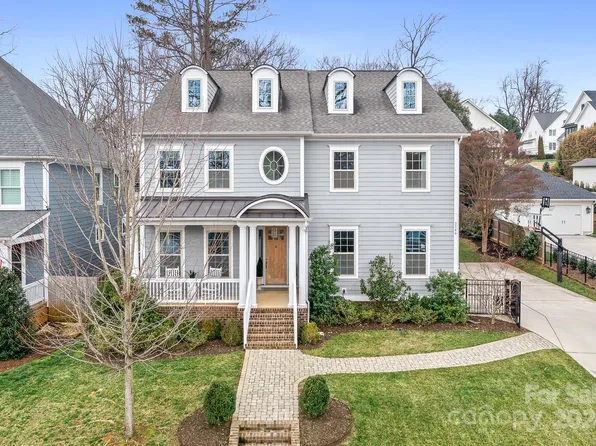 3146 Fairfax Dr, Charlotte, NC 28209