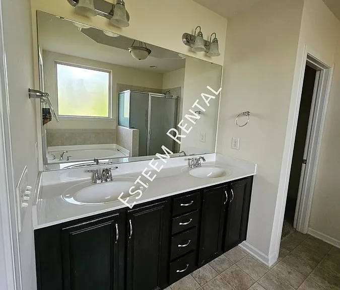 369 Long Millgate Rd #1 — Photo 13