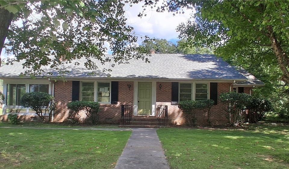 1st image of 37 Sw 2nd St