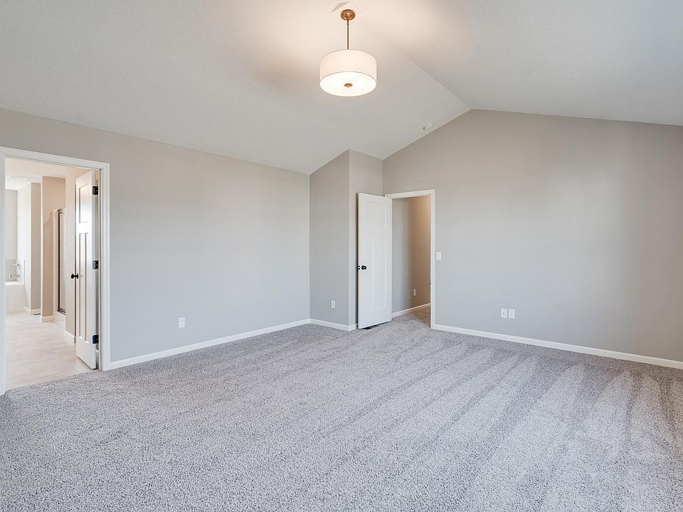 8968 152nd Ln NW, Anoka, MN 55303 MLS 6318971 Zillow