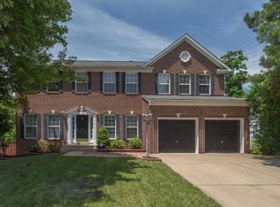 17612 Chisholm Ln, Dumfries, VA 22026