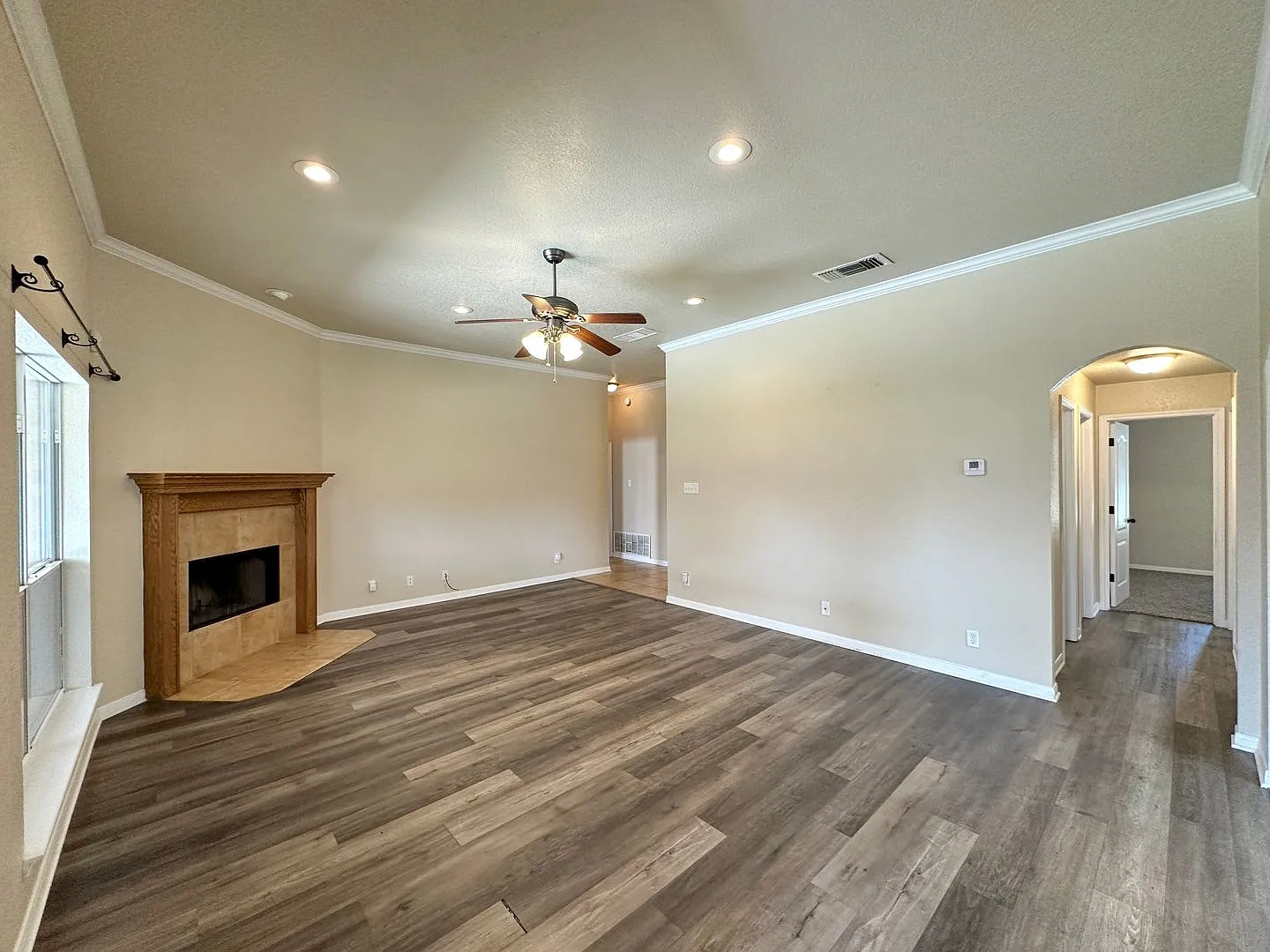 2601 Lavender Ln — Photo 4