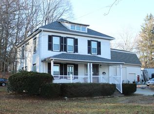5 Village St, Dudley, MA 01571