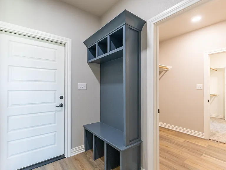 7701 Sawdust Trl — Photo 31