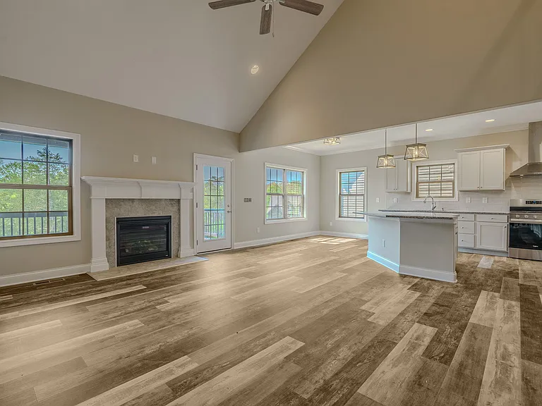 2927 Snow Pond Rd — Photo 10