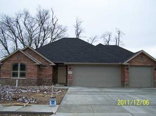 4866 N Tumbleweed St, Fayetteville, AR 72704