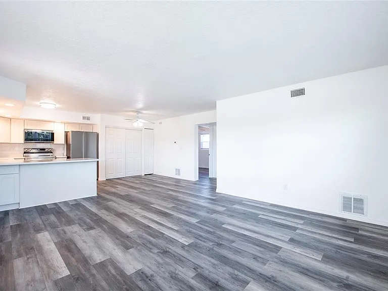 717 E Gulf Blvd #2 — Photo 41