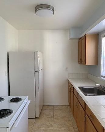 3rd image of 222 Wenonah Pl APT 2