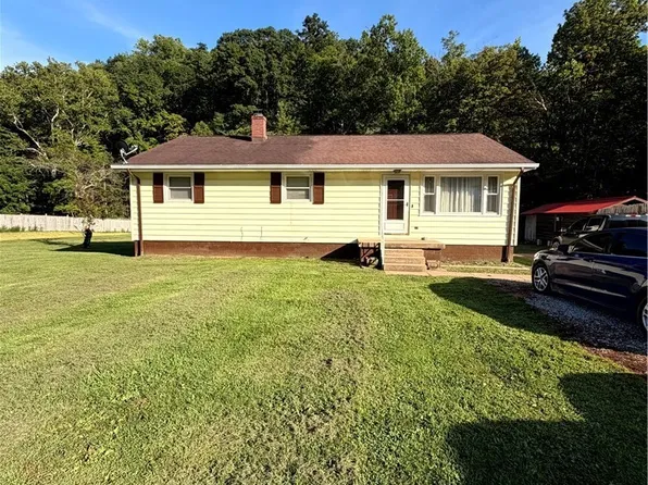 4794 Veterans Hwy, New Martinsville, WV 26155