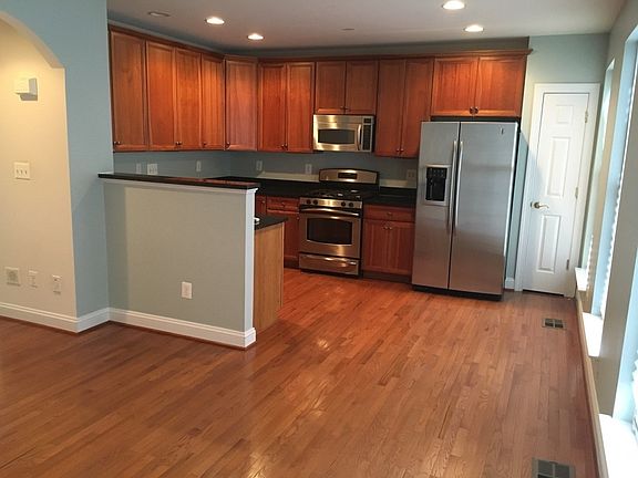 5th image of 21772 Ladyslipper Sq