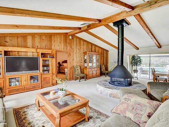 5th image of 100 Tarpon Cir