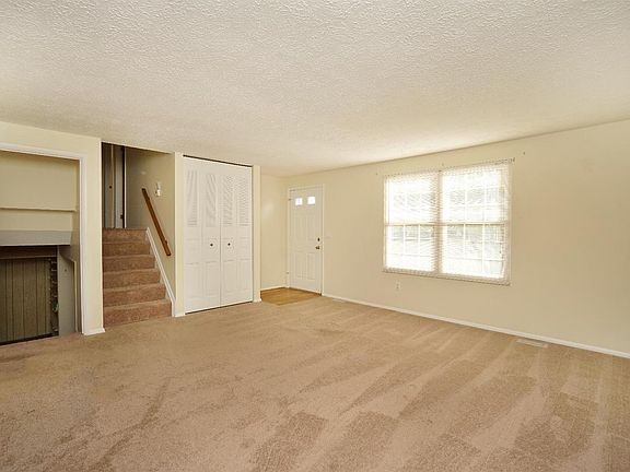 2nd image of 1286 Kay Dr