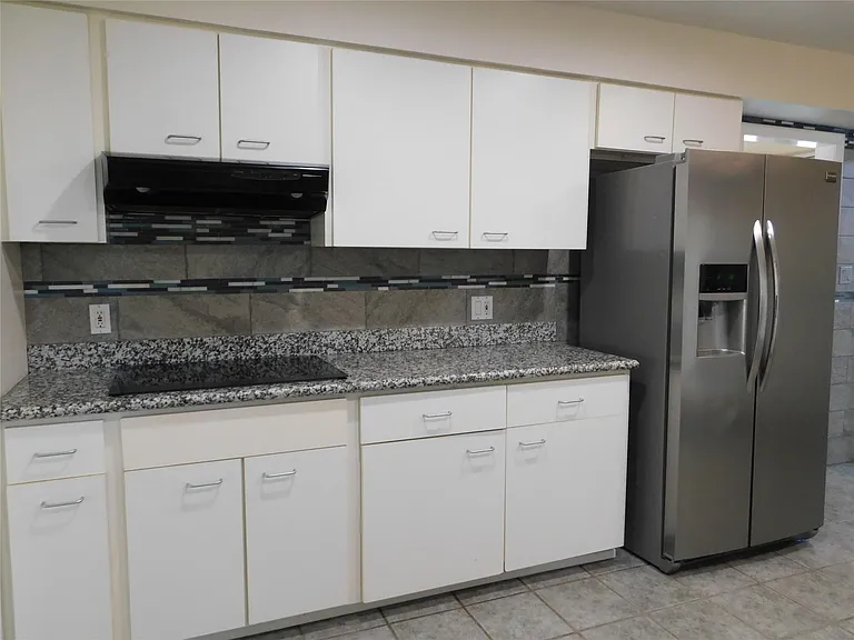 1006 Porpoise St — Photo 14