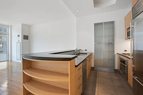 Rented by Citi Habitats | media 3