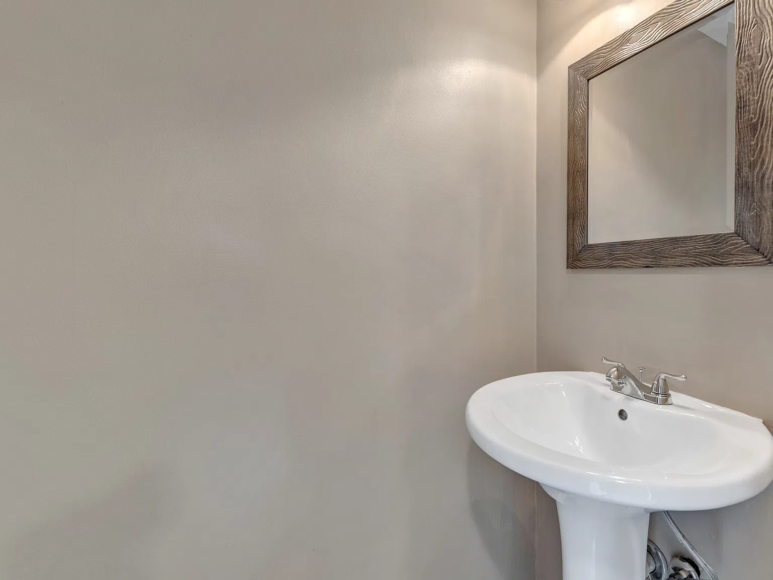 2 bed, 1.5 bath, $2,475 — Photo 4