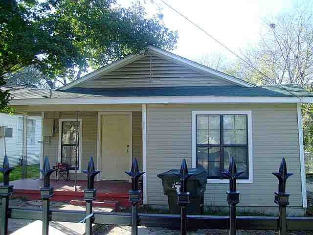Dec 6 2010