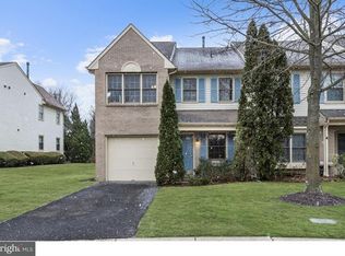 3 Dorset Dr, Medford, NJ 08055