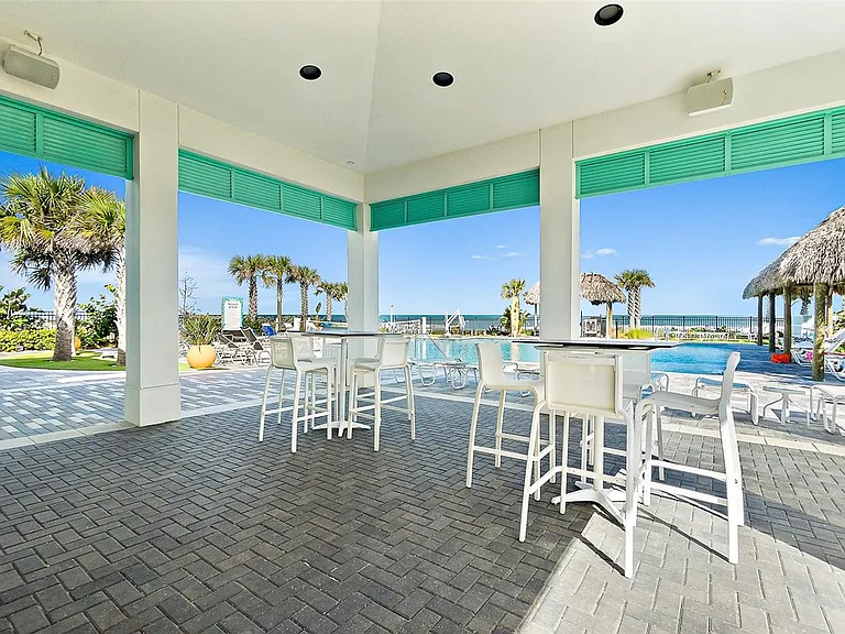 Latitude Margaritaville Beach Club pool