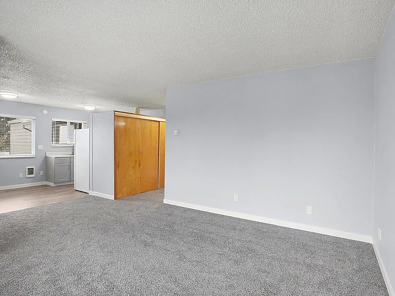 196 Molalla Ave #196 — Photo 16