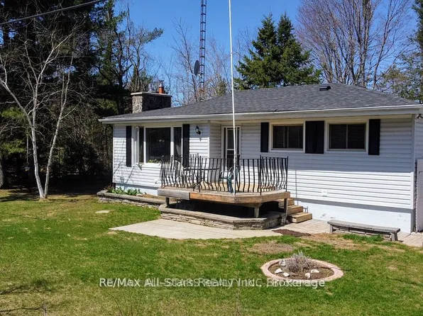 161 McFadden Rd, North Kawartha, ON K0L 1A0