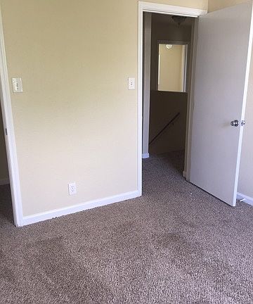 3rd image of 3618 Candleglenn