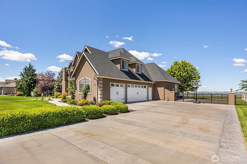 5th image of 8596 SE Dune Lake Road