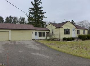 12216 Butternut Rd, Newbury, OH 44065