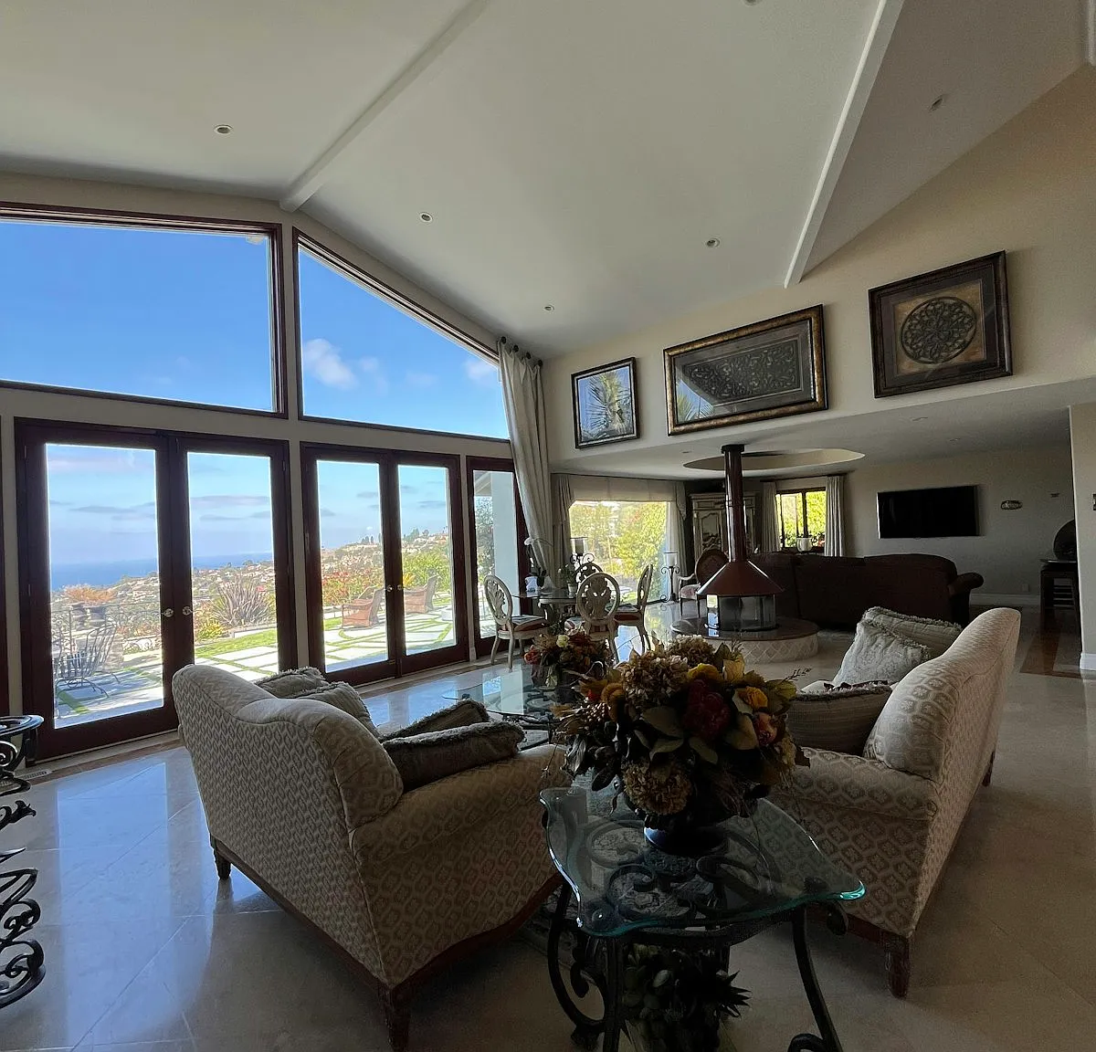 7137 Avenida Altisima, Unit Theatre Room — Photo 4