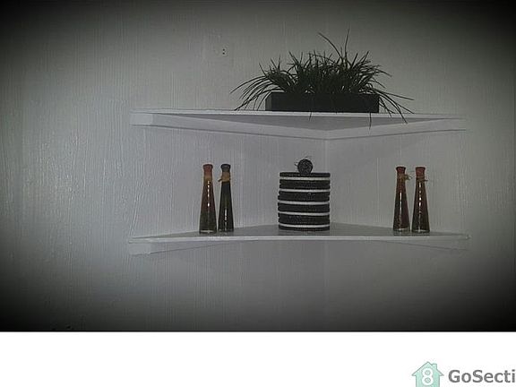5th image of 7842 S Winchester Ave #1