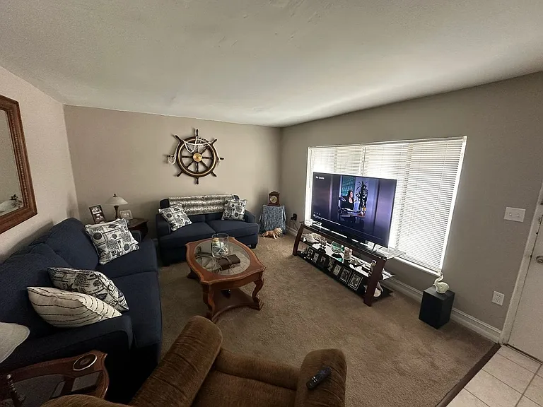 1830 Maravilla Ave #317 — Photo 6
