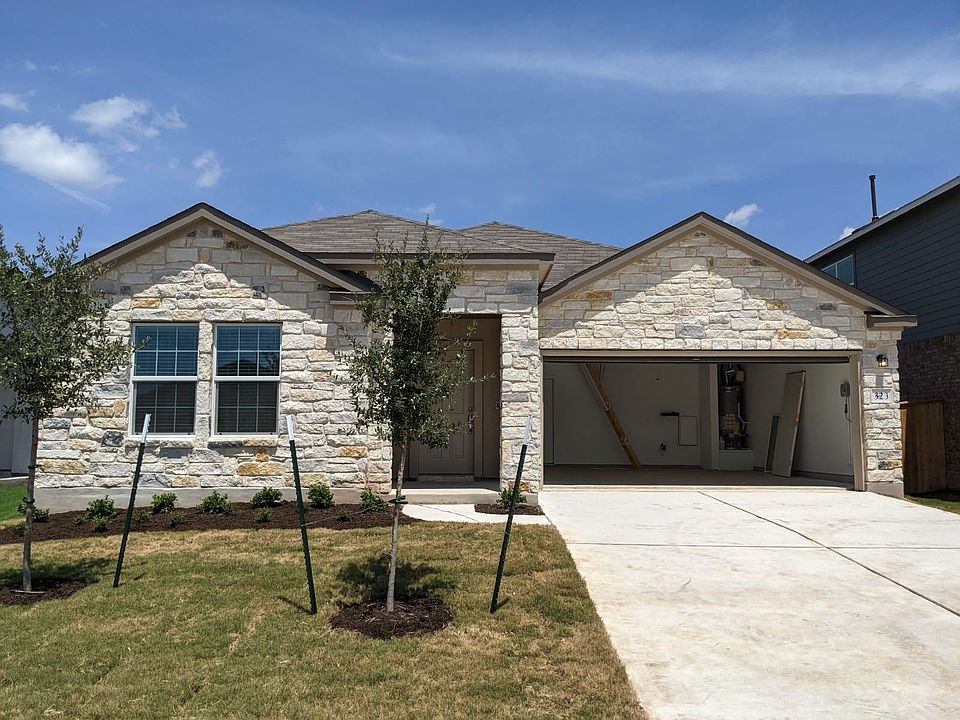 1st image of 323 Arnage Dr