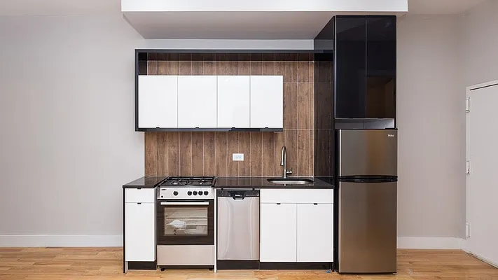 Rented by Nooklyn NYC LLC | media 1