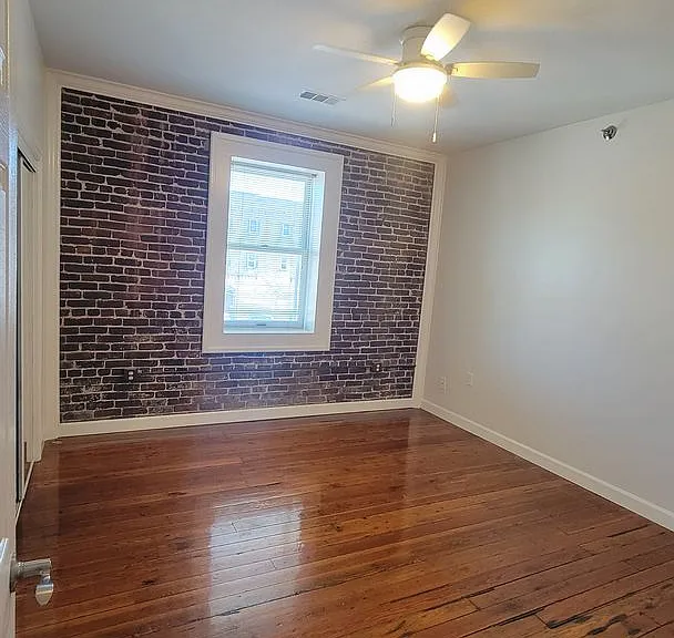 121 W Jackson Ave — Photo 18