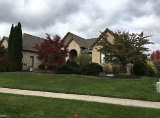 13197 Hawk Dr, Shelby Township, MI 48315