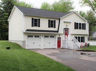 23 A F Putnam Rd, Charlton, MA 01507