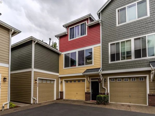866 NW Council Dr, Gresham, OR 97030